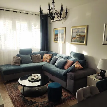 Apartamento Lovely M&r
