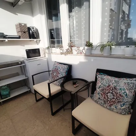 Lovely M&r Appartement *