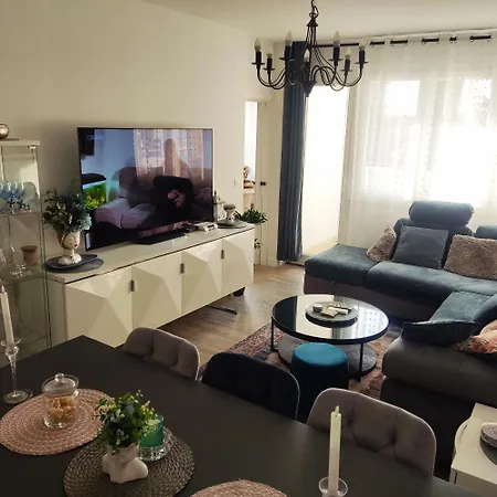 Apartman Lovely M&r